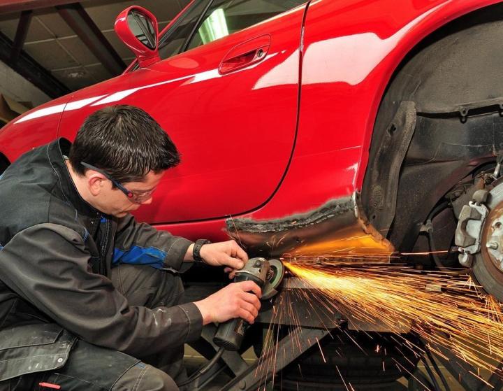 Automobile bodywork Montreal