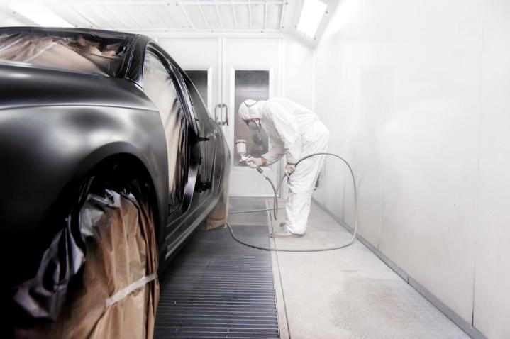 Car painter Montreal